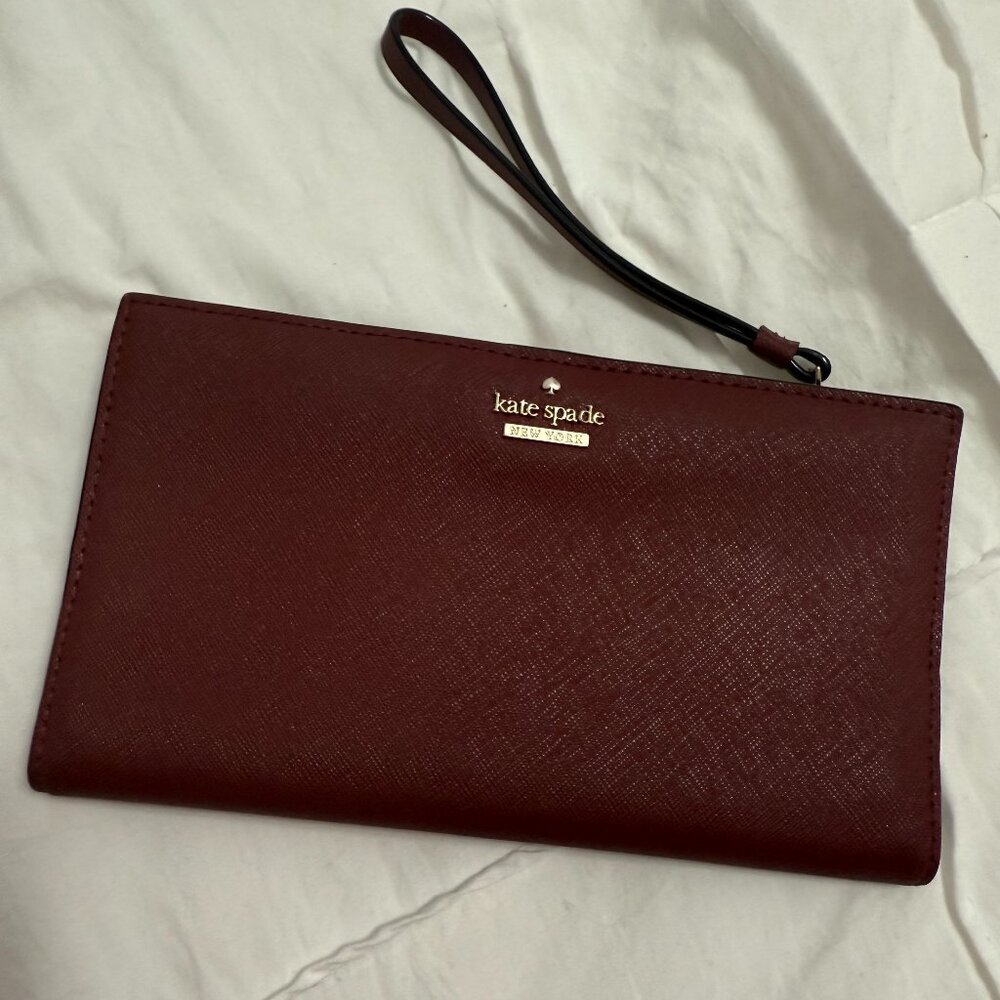 Kate Spade Wristlet Wallet